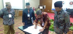 BNNK BATANG TANDA TANGANI MOU PERKULIAHAN DI IAIN PEKALONGAN