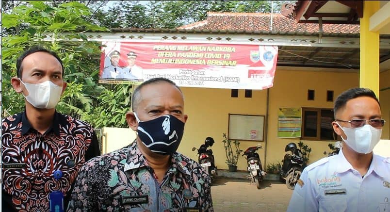 BNNP JAWA TENGAH APRESIASI KECEPAK SEBAGAI DESA BERSINAR BNNP JAWA TENGAH APRESIASI KECEPAK SEBAGAI DESA BERSINAR