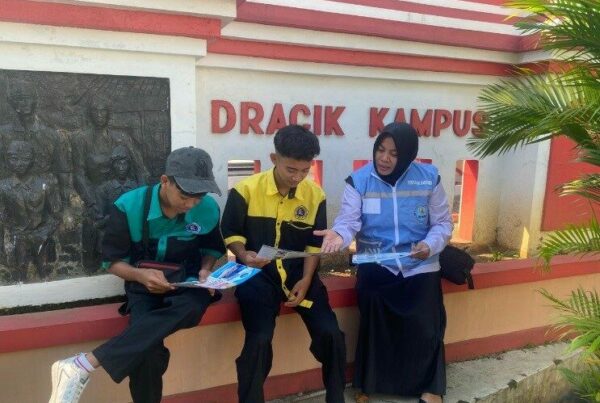 JELANG HANI 2024, BNNK BATANG SEBARKAN INFORMASI BAHAYA NARKOBA KELILING AREA PENDIDIKAN KABUPATEN BATANG JELANG HANI 2024, BNNK BATANG SEBARKAN INFORMASI BAHAYA NARKOBA KELILING AREA PENDIDIKAN KABUPATEN BATANG